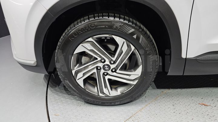 Hyundai SantaFe 2022 — 5