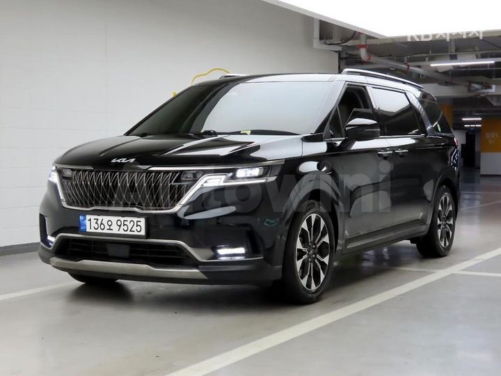 Kia Carnival 2023 KNANC81BBPS292071 — 2