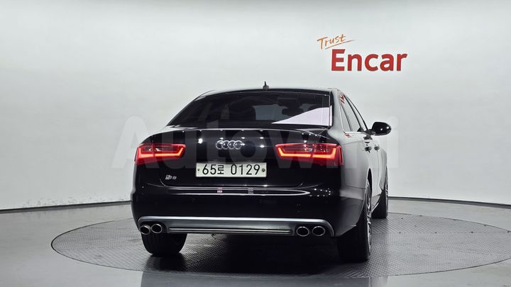 Audi A6 2013 — 3