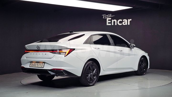 Hyundai Avante 2021 — 2