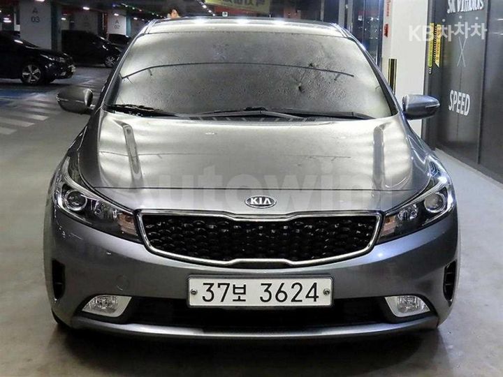 Kia K3 2017 KNAFK412BHA698131 — 2
