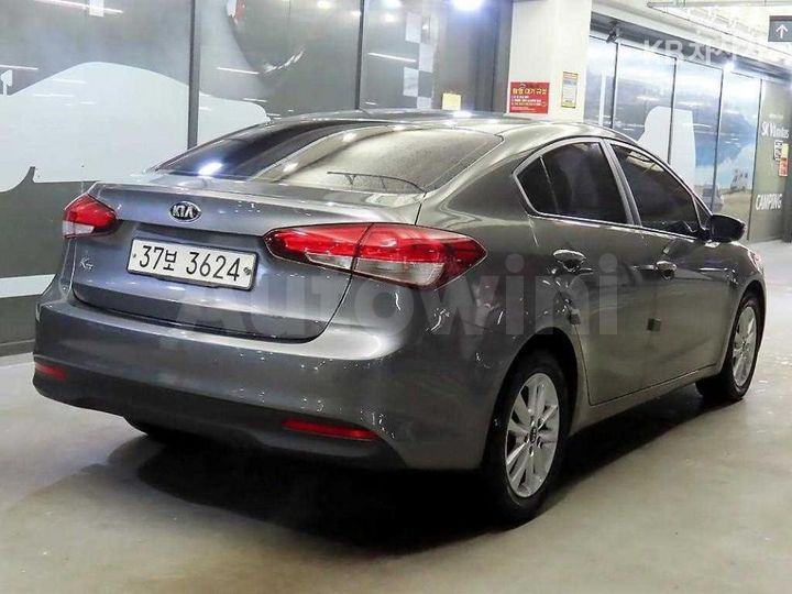 Kia K3 2017 KNAFK412BHA698131 — 4