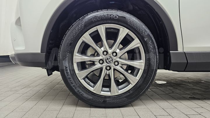 Toyota RAV4 2018 — 5