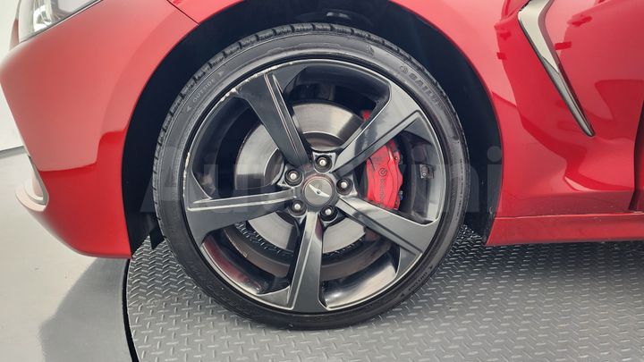 Genesis G70 2018 — 5
