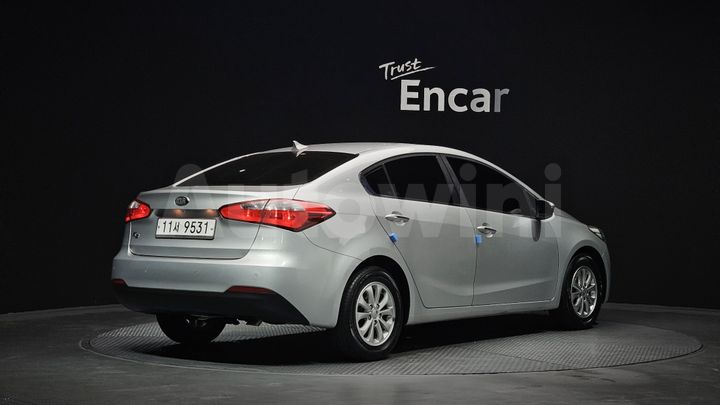 Kia K3 2015 — 2