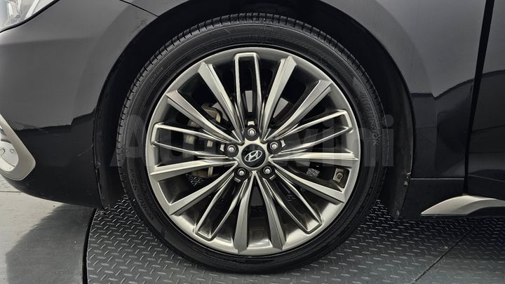 Hyundai Grandeur 2018 — 5