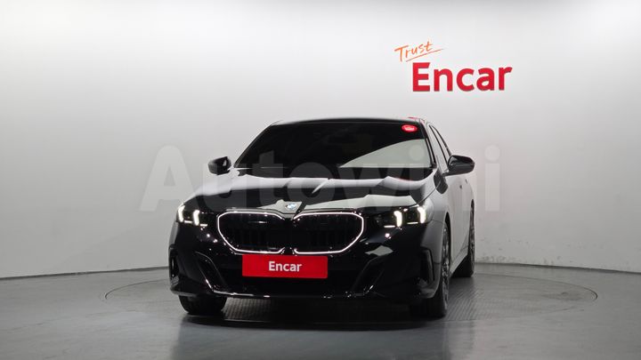 BMW 5 Series 2026 — 3