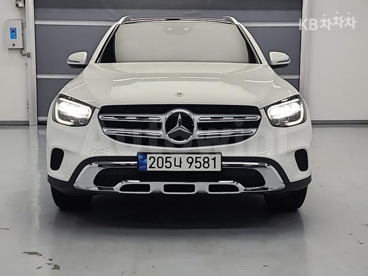 Mercedes Benz GLC Class