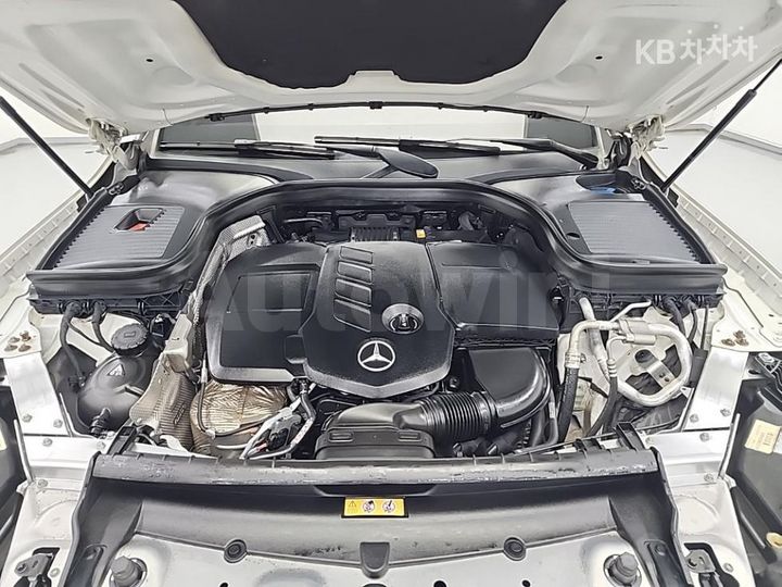 Mercedes Benz GLC Class