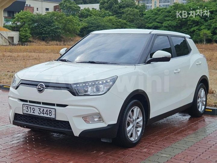 KGM (Ssangyong) Tivoli 2015 — 2