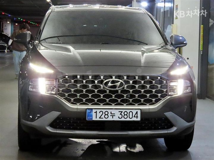 Hyundai SantaFe 2022 — 2