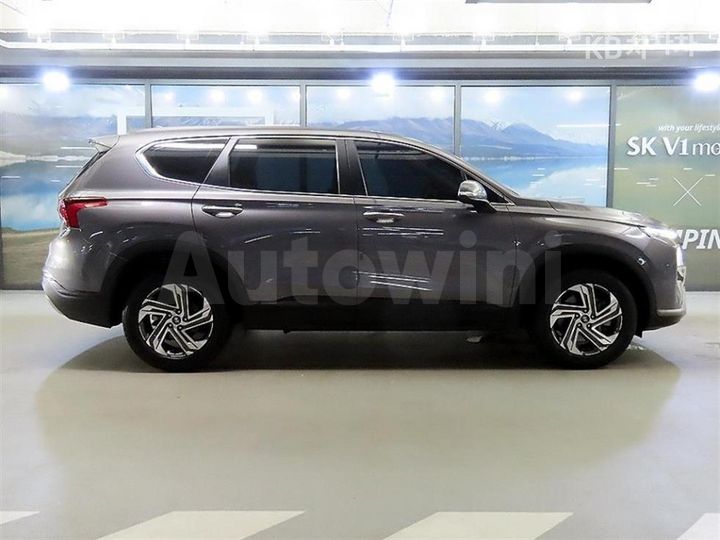 Hyundai SantaFe 2022 — 3