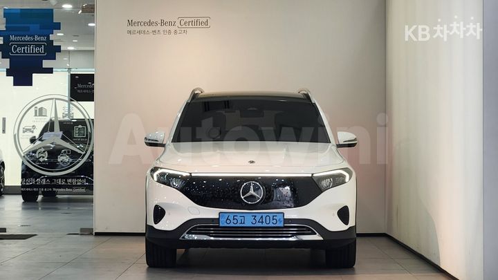 Mercedes Benz EQB