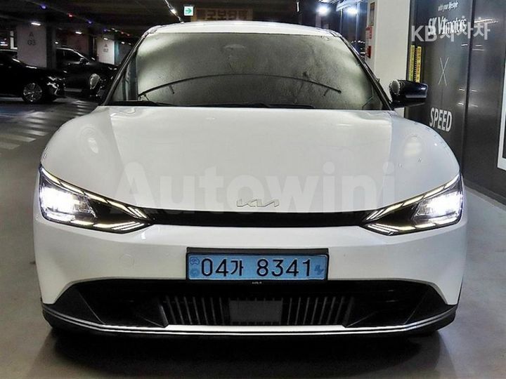 Kia EV6 2024 — 2