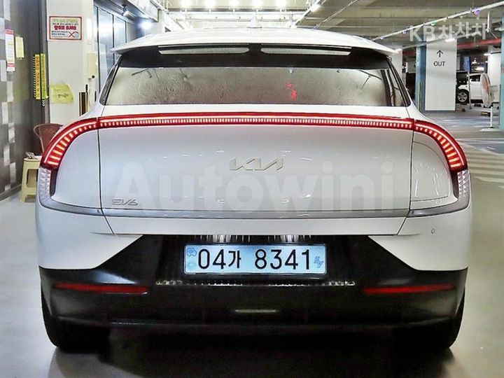 Kia EV6 2024 — 5