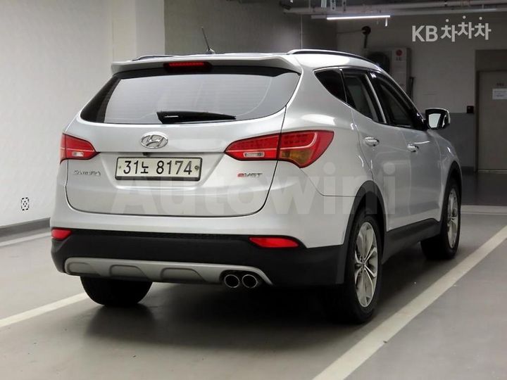 Hyundai SantaFe 2014 — 4