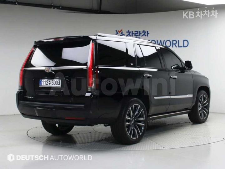 Cadillac Escalade 2019 — 2