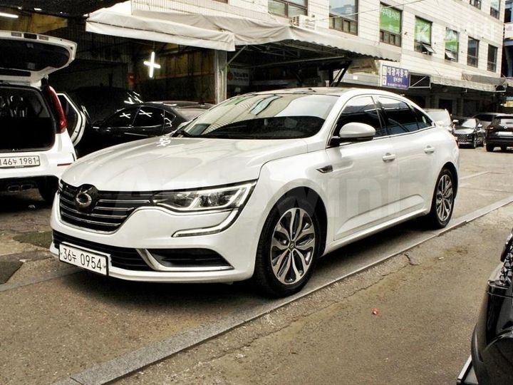 Renault SM6 2016 — 2