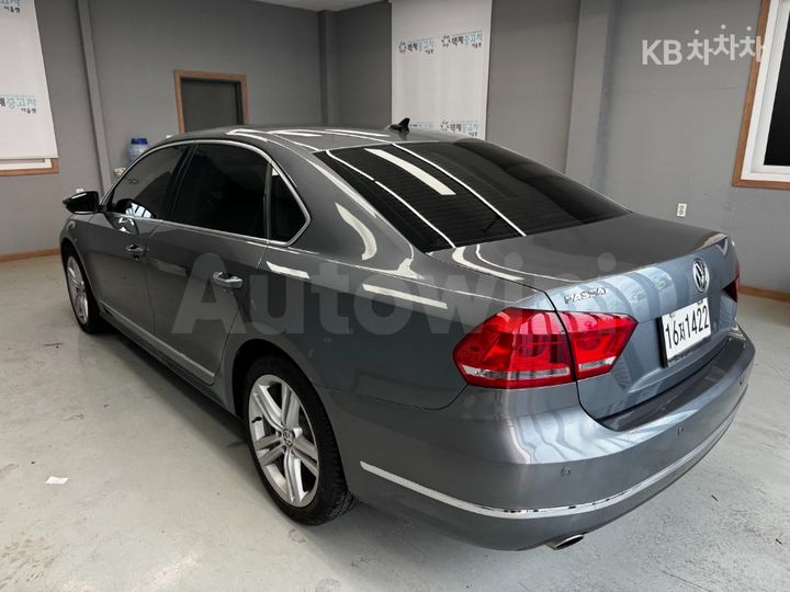 Volkswagen Passat 2015 — 4