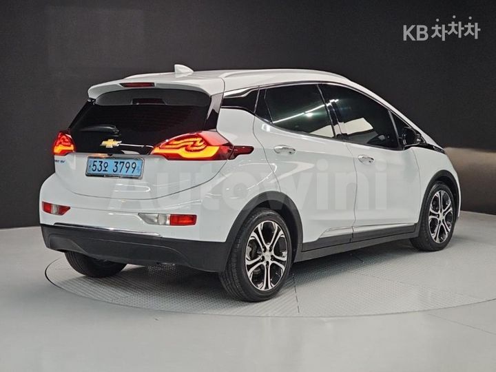 Chevrolet Bolt EV 2018 — 4