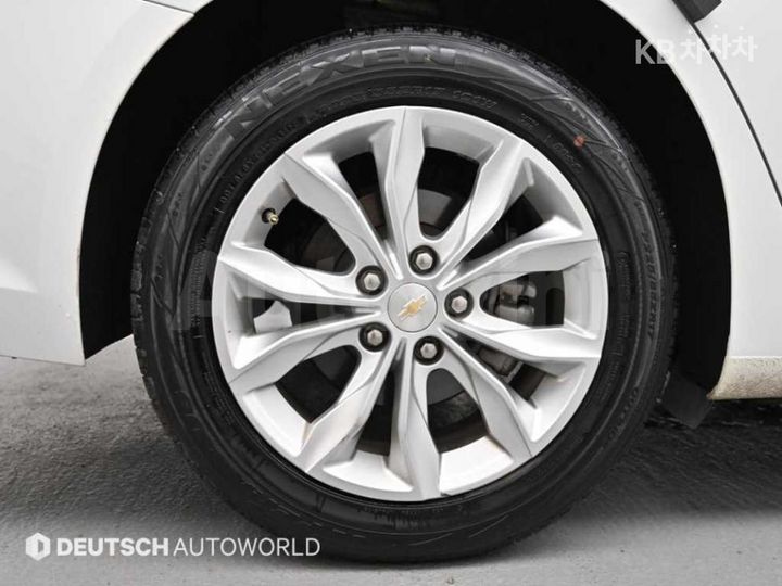 Chevrolet Malibu 2019 — 5