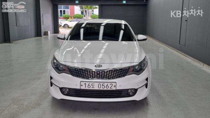 Kia K5 2017 — 3