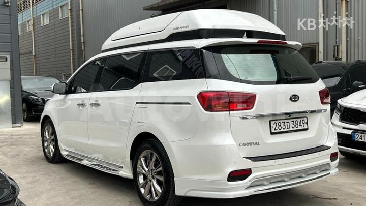 Kia Carnival 2020 KNAME81ABLS634656 — 4