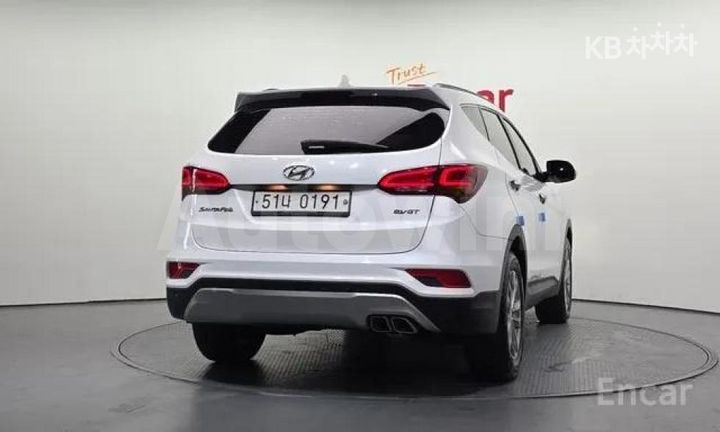 Hyundai SantaFe 2017 — 4