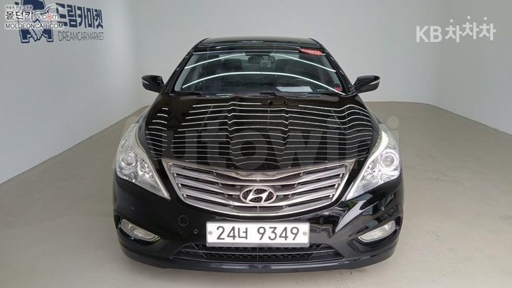 Hyundai Grandeur 2011 — 3
