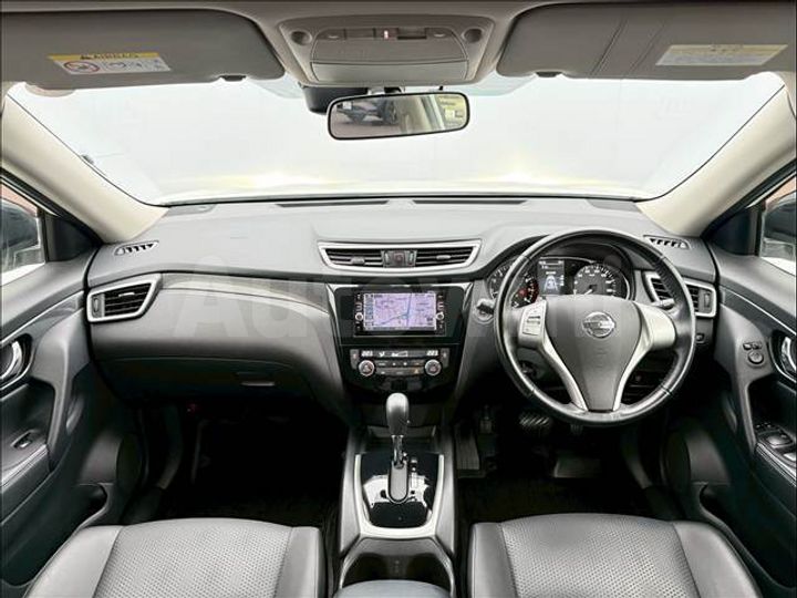 Nissan X Trail 2016 — 2