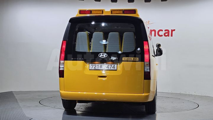 Hyundai Staria 2025 — 4