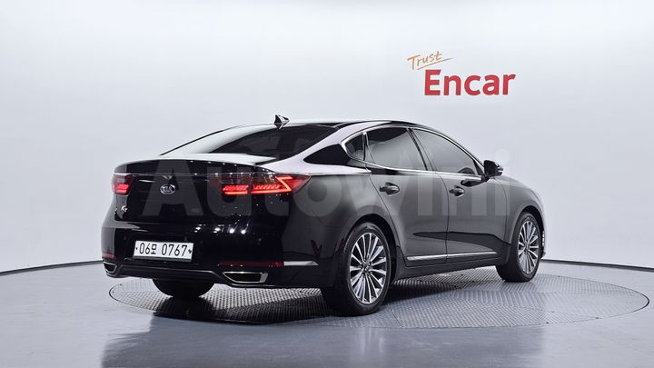 Kia K7 2016 — 2