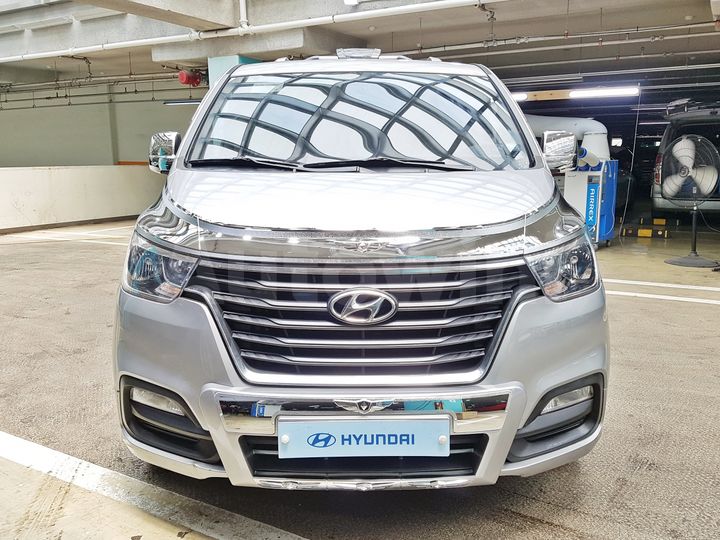 Hyundai Starex 2021 — 3