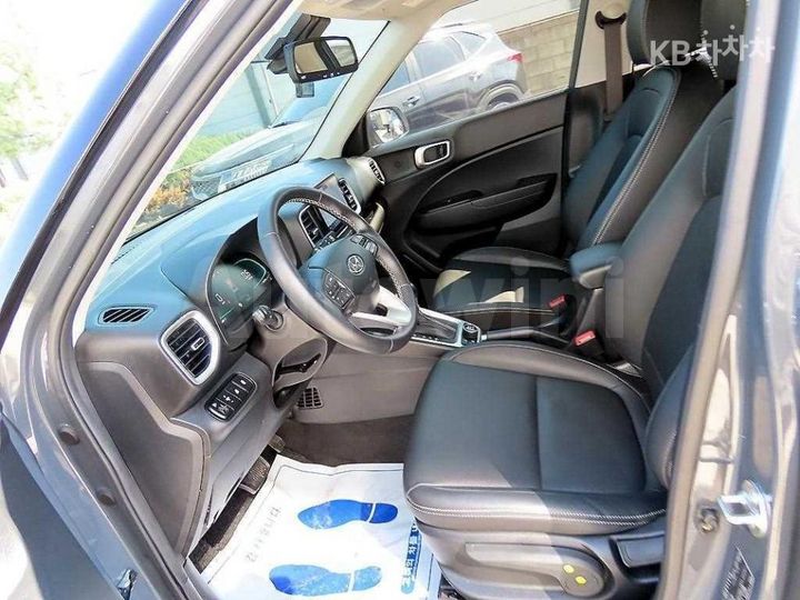 Hyundai Venue 2024 — 5