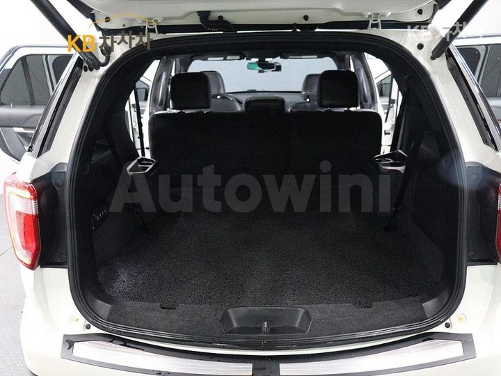 Ford Explorer 2017 1FM5K8FH4HGE05529 — 5