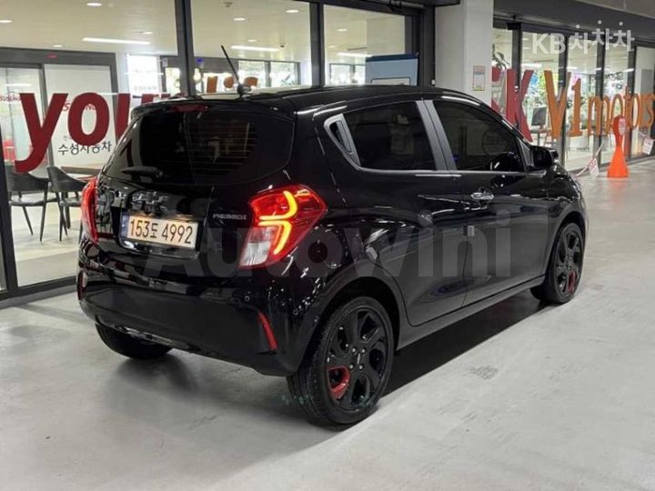 Chevrolet Spark 2021 KLYDC487DMC219323 — 4