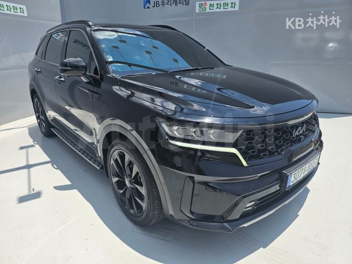 Kia Sorento 2023 KNARL81FHPA186705 — 2