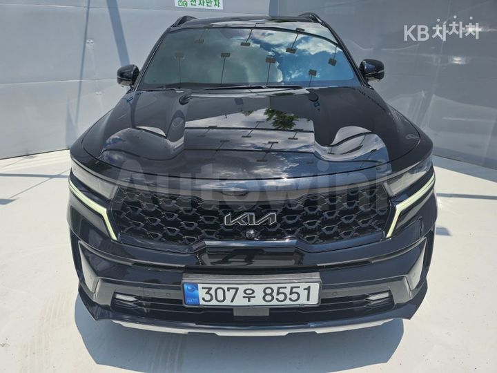 Kia Sorento 2023 KNARL81FHPA186705 — 5