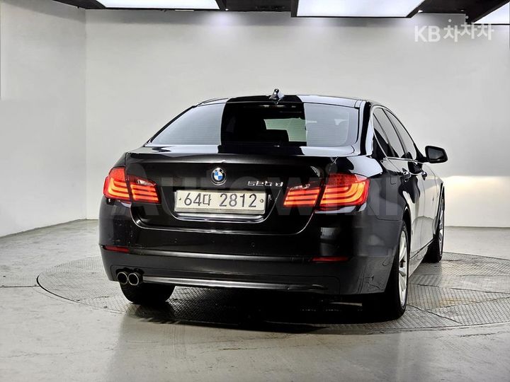 BMW 5 Series 2011 WBAFW1106BC663407 — 3