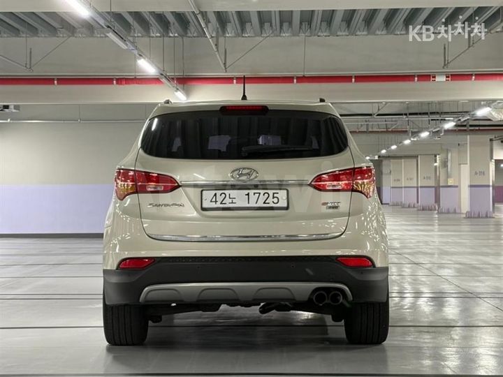 Hyundai SantaFe 2013 — 5
