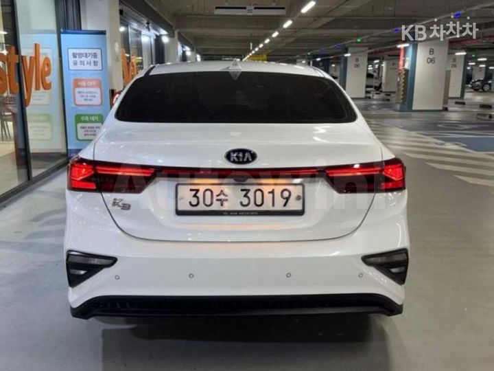 Kia K3 2019 — 5