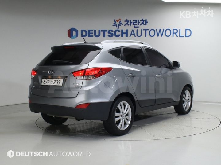 Hyundai Tucson 2013 — 2