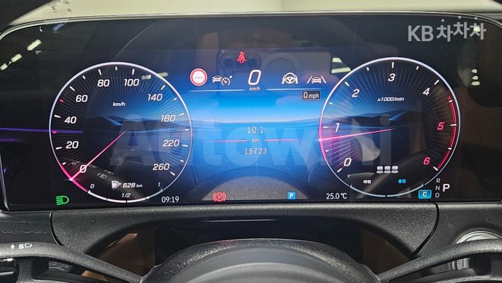 Mercedes Benz E Class 2024 — 5
