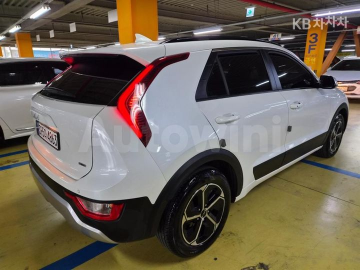 Kia Niro 2022 — 4