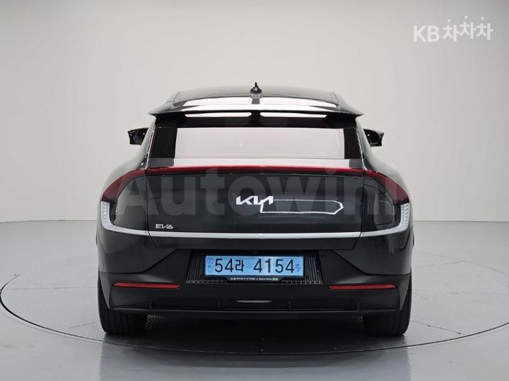 Kia EV6 2024 — 3