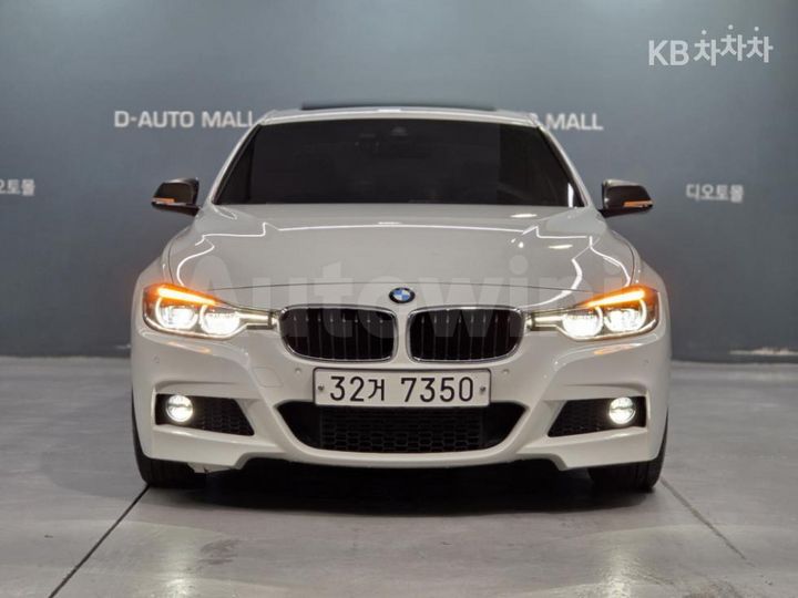 BMW 3 Series 2018 — 2
