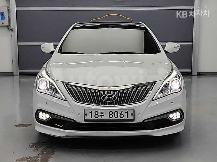 Hyundai Grandeur 2015 — 2