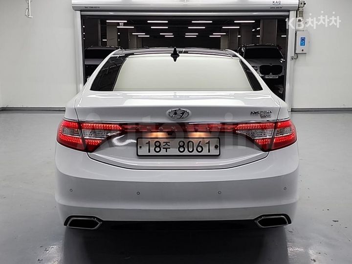 Hyundai Grandeur 2015 — 3