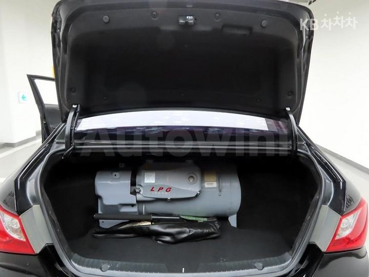 Hyundai Sonata 2012 — 5