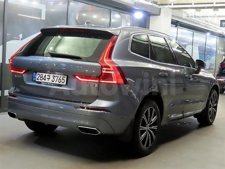 Volvo XC60 2021 — 4